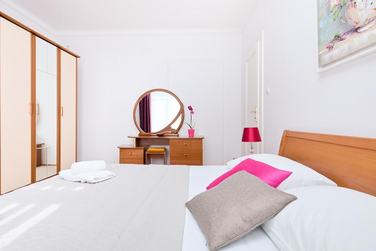 Seaview Apartment Ploce Dubrovnik Ngoại thất bức ảnh